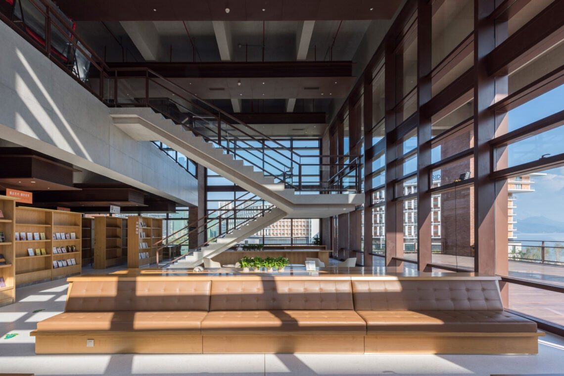 Foster + Partners uses extra-long bricks for Chinese university campus