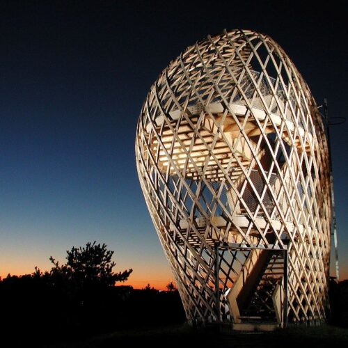 Helsinki zoo lookout tower / avanto architects