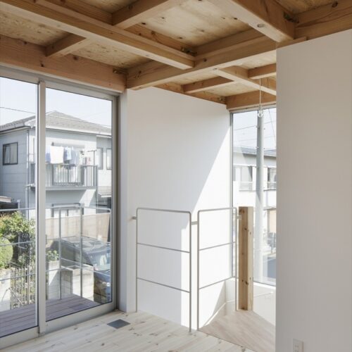 Wooden box house / suzuki architects