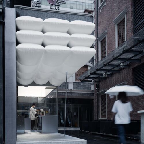 Birdie Cup Coffee / F.O.G. Architecture