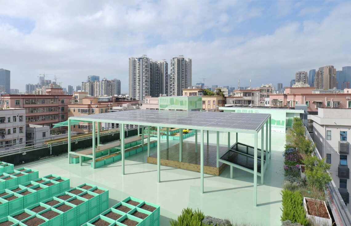 Co-build roof garden "green cloud garden" / 11architecture