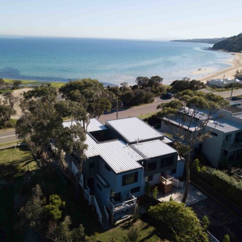 Mornington beach houses / habitech systems