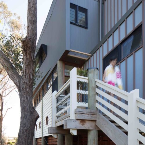 Mornington beach houses / habitech systems