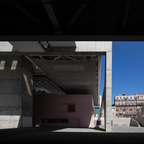 Museu dos Coches / MMBB Arquitetos + Paulo Mendes da Rocha + Ricardo Bak Gordon