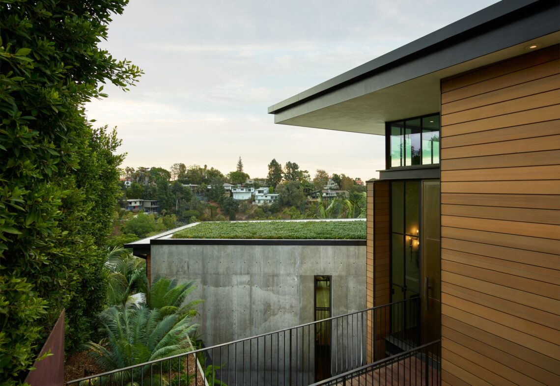 Hollywood Hills House / Mutuus Studio