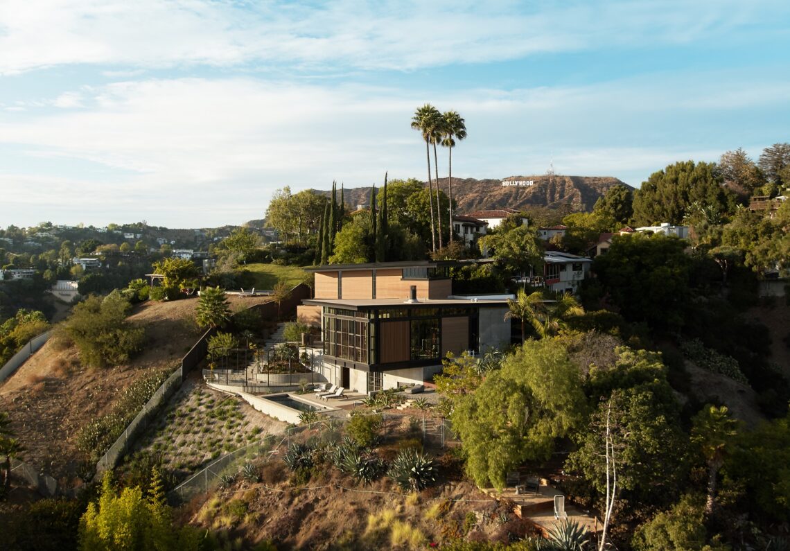 Hollywood Hills House / Mutuus Studio