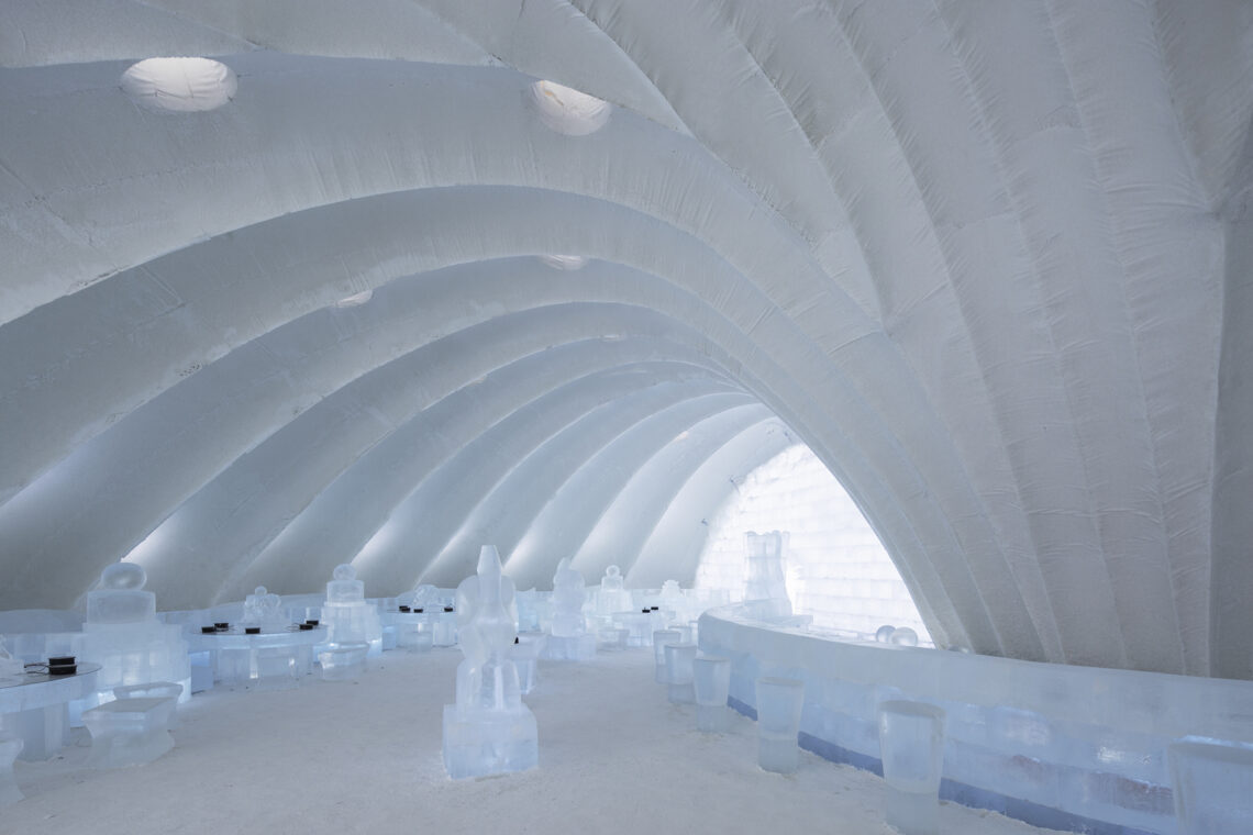 Ice Restaurant, Harbin Ice & Snow World Park