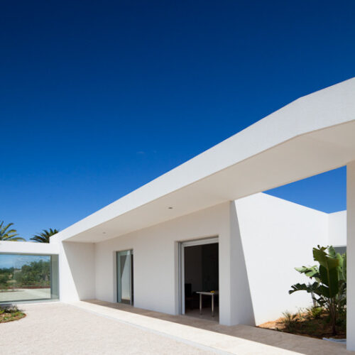 House in Tavira / Vitor Vilhena Architects