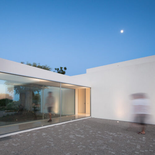 House in Tavira / Vitor Vilhena Architects