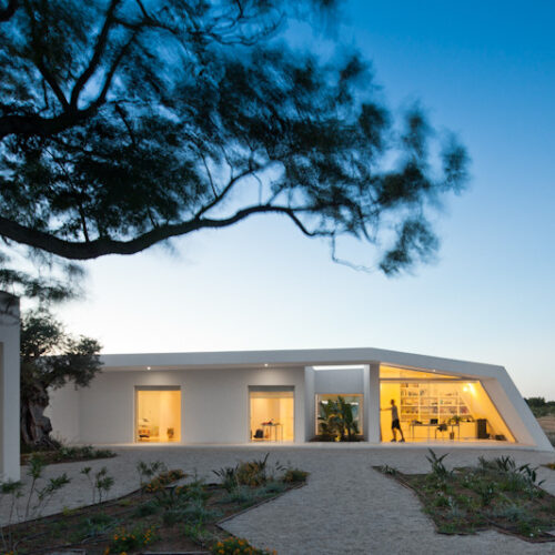 House in Tavira / Vitor Vilhena Architects