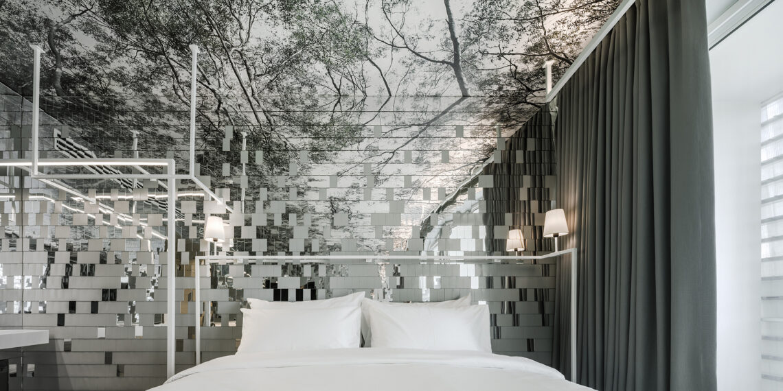 Little Shelter Hotel / Department of Architecture