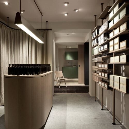 Aesop Store / Vincent Van Duysen + PSLAB