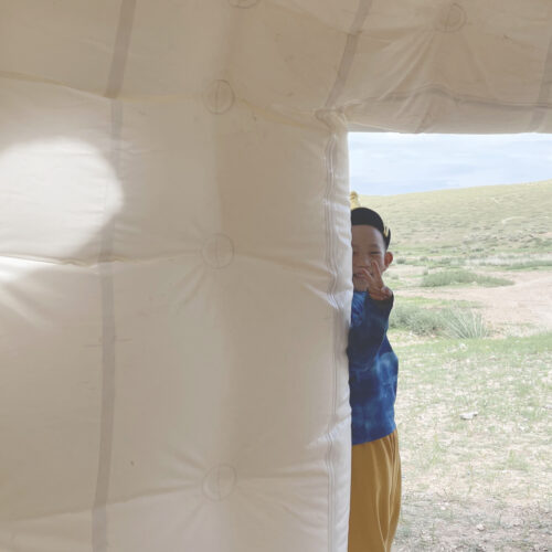 Air ger, inflatable mongolian yurt / ger atelier