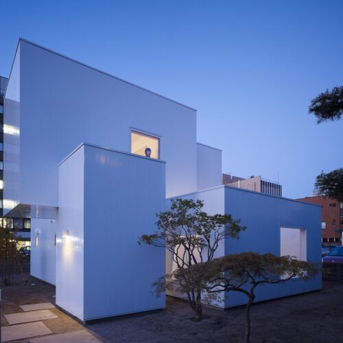 House i / Yoshichika Takagi