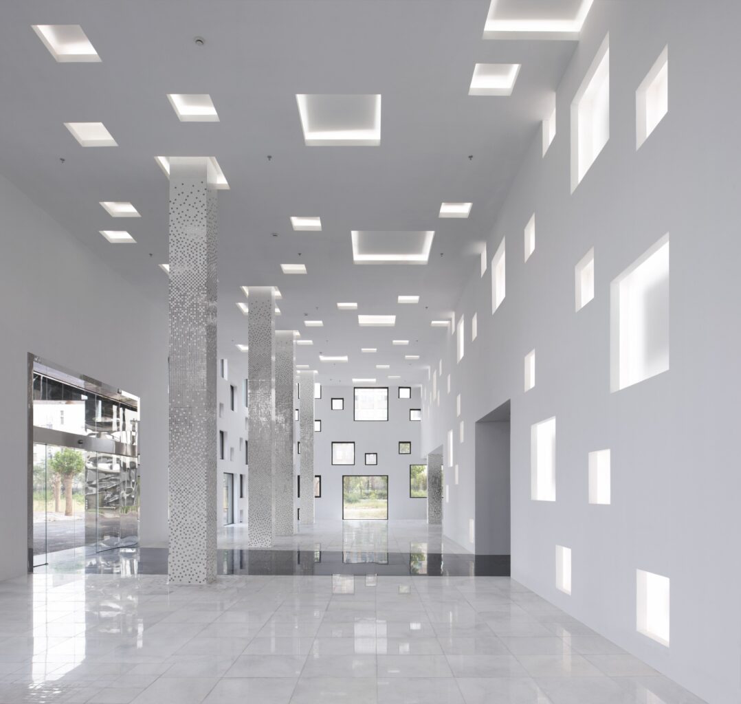 Cube tube in jinhua / sako architects