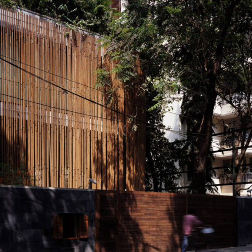 House on Pali Hill / Studio Mumbai