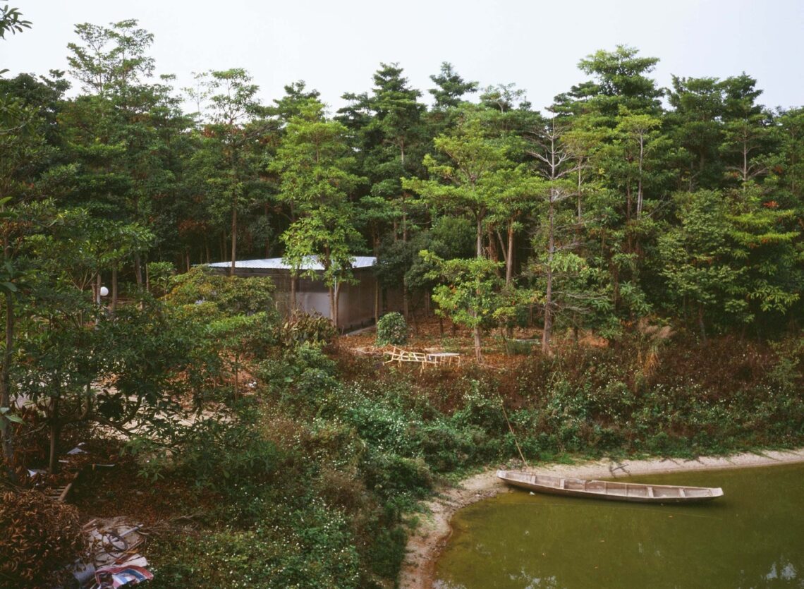 Pavilion in the forest / bansong studio