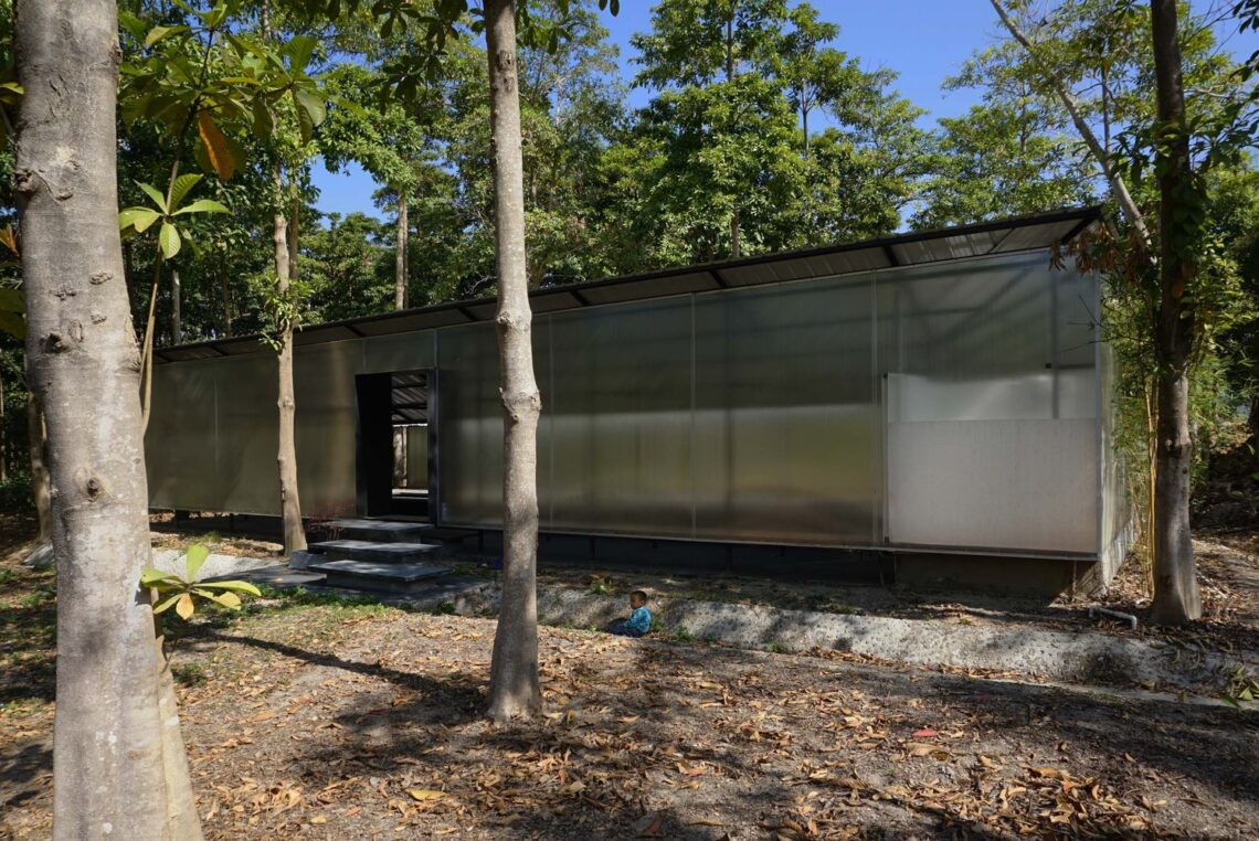 Pavilion in the forest / bansong studio