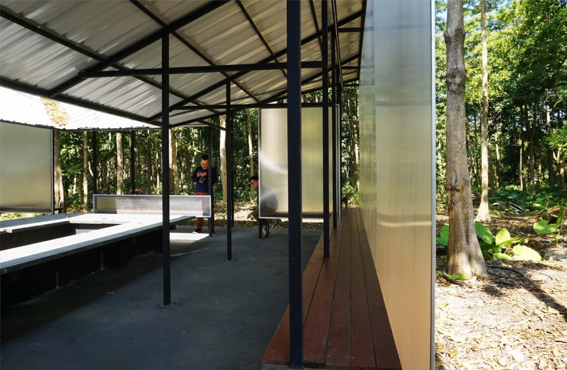 Pavilion in the forest / bansong studio