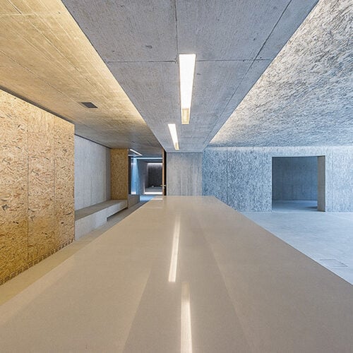 Stone H / Gus Wüstemann Architects