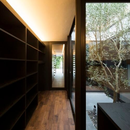 Ark / APOLLO Architects & Associates