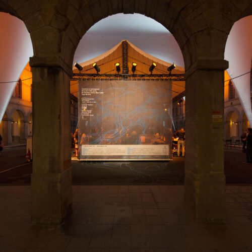 Covering of the courtyard of the carré des arts in mons / agwa + ney & partners