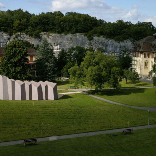 Temporary chapel of saint-loup / localarchitecture + danilo mondada