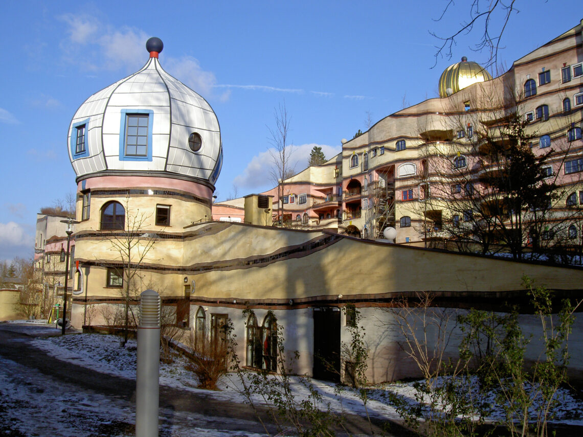 Waldspirale / friedensreich hundertwasser