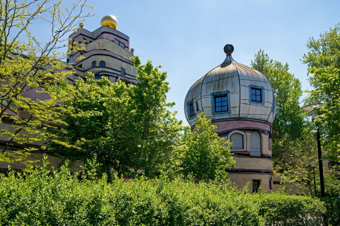 Waldspirale / friedensreich hundertwasser