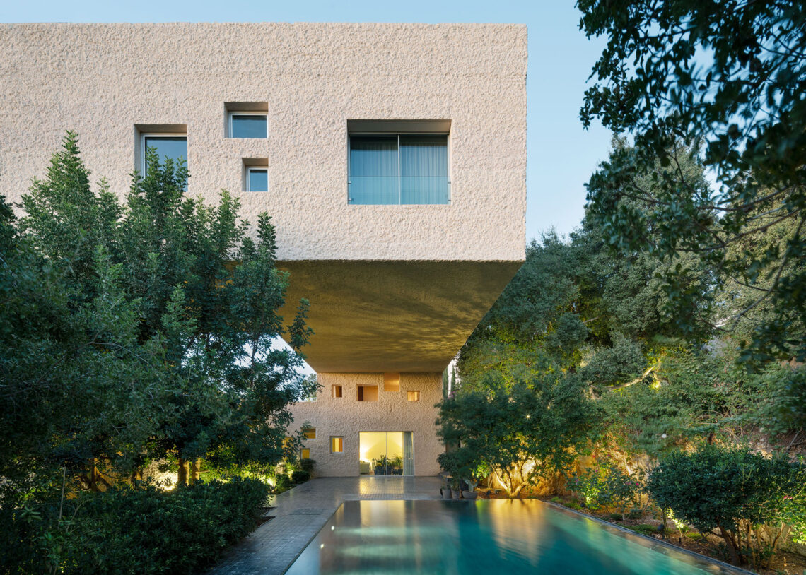 H saket house / sahel alhiyari architects