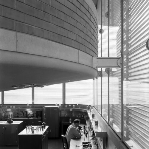 Sc johnson and son administration building / frank lloyd wright | classics on architecture lab