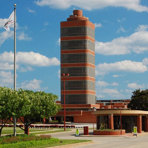 Frank Lloyd Wright's Architectural Feat: Supporting 60 Tons on A Lily Pad Columns at SC Johnson Headquarters