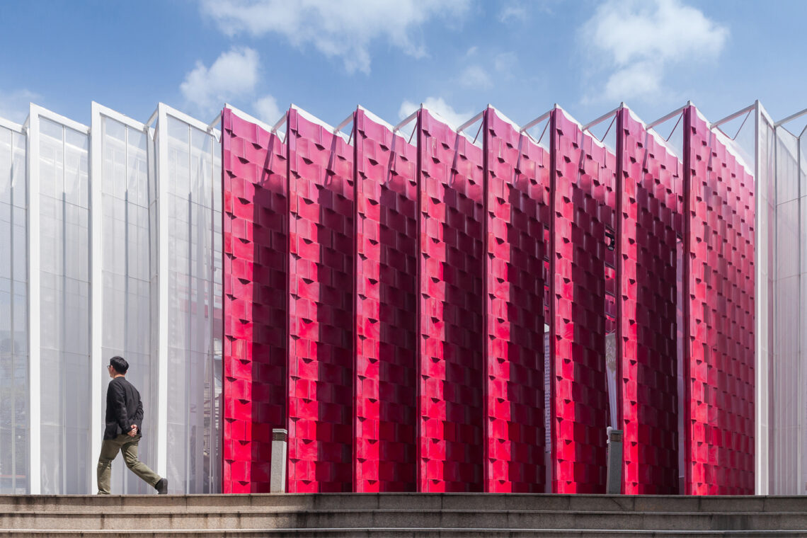 Waste side story pavilion / cloud-floor