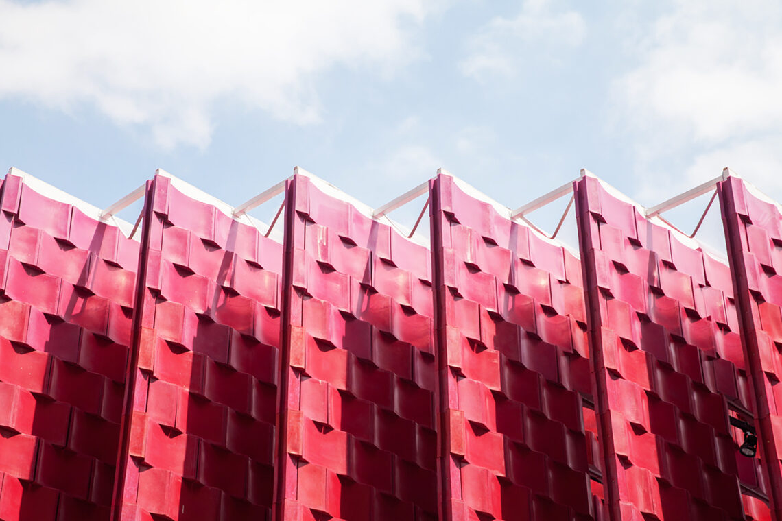 Waste side story pavilion / cloud-floor