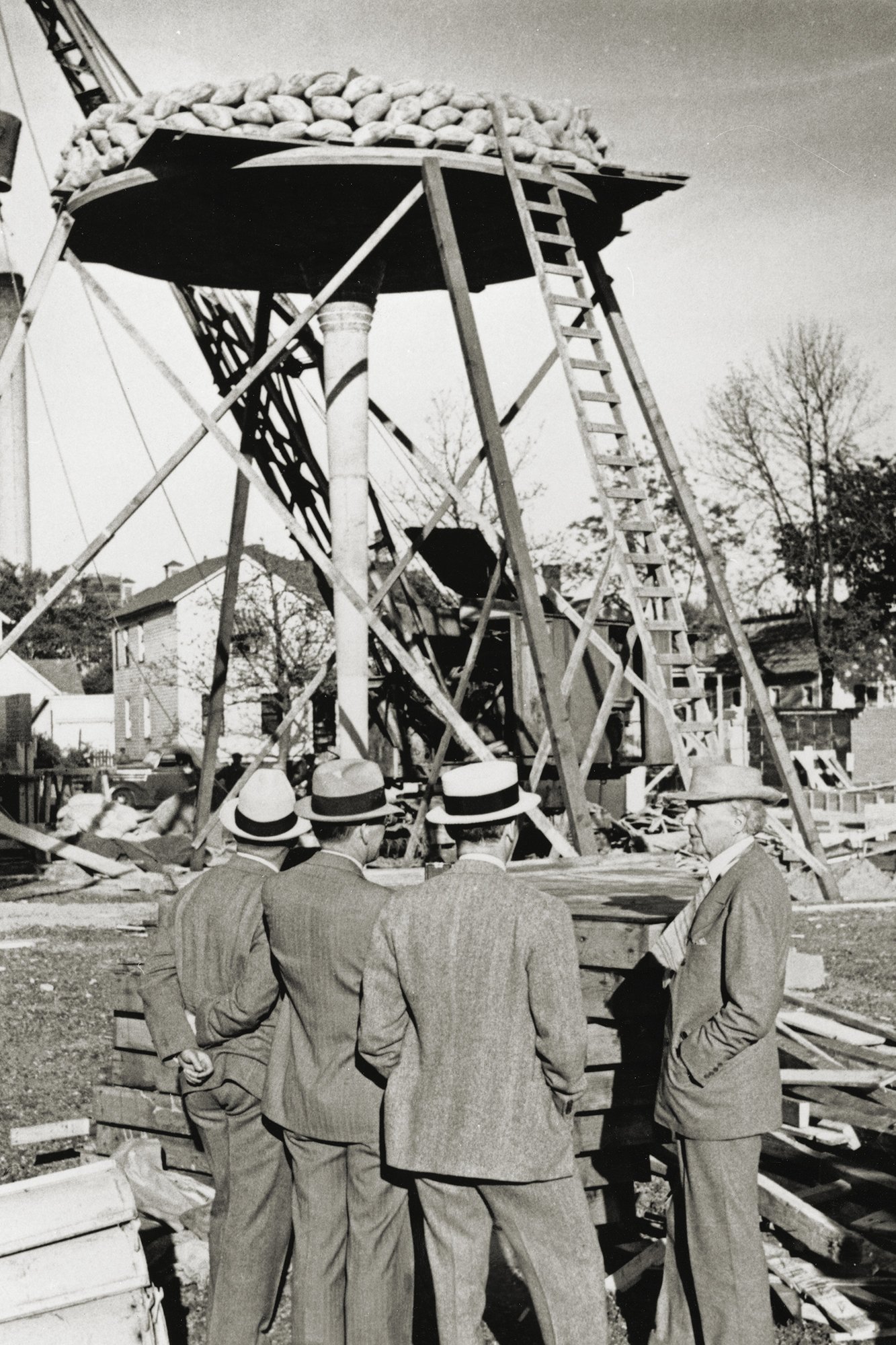 Frank Lloyd Wright’s "lily pad" columns for the S.C. Johnson Administration Building passed a critical structural test in 1937, holding ten times the required load. This success paved the way for one of his most iconic designs.