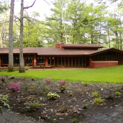 Frank lloyd wright's usonian home: a legacy of affordable, modern architecture