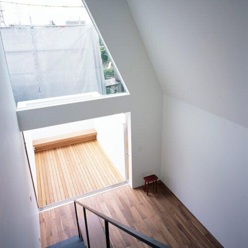 Sign / APOLLO Architects & Associates