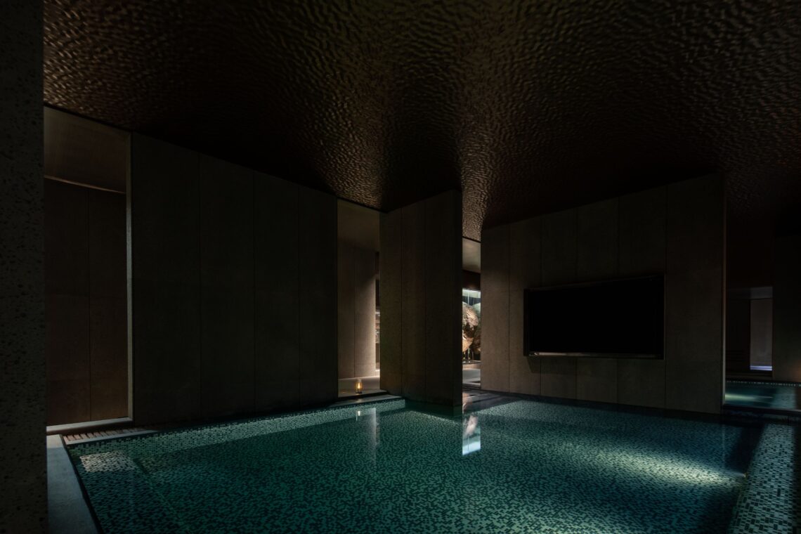 Shangchen Bathhouse / Wuxing Youxing Space Design