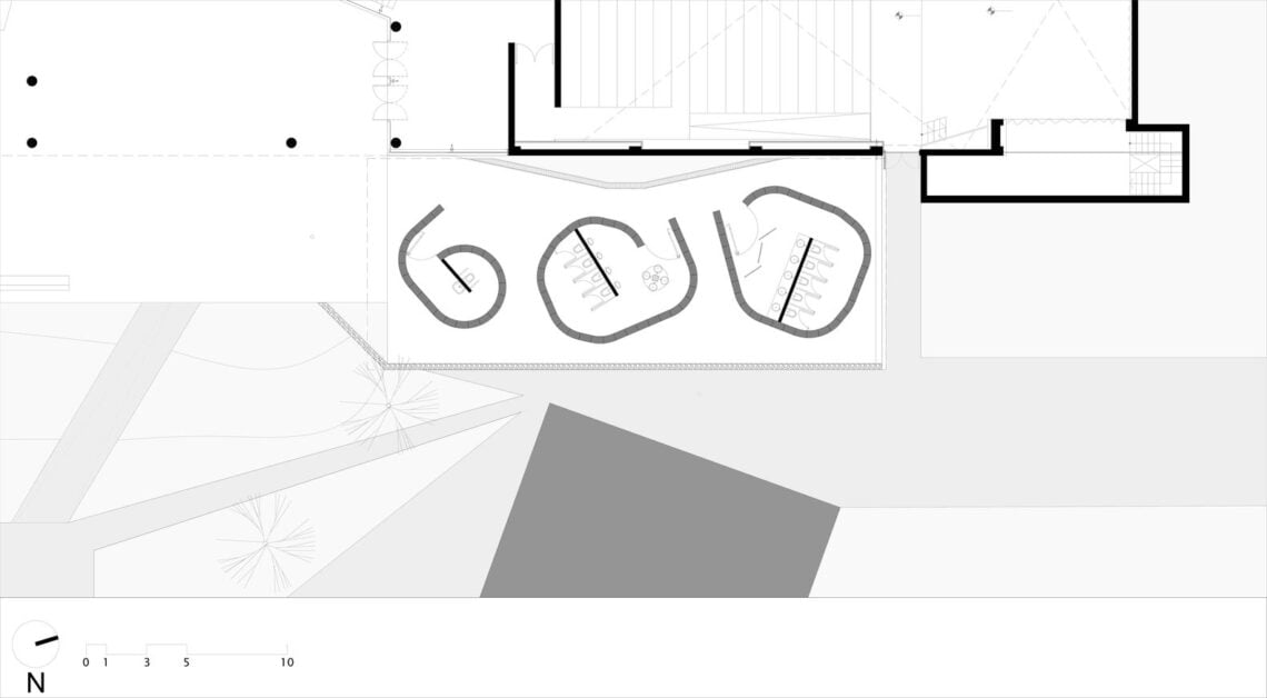 Sanitary Complex Faculty of Architecture, Design and Art of the National University of Asunción / Alberto Martinez + Guido Villalba + Yago García + tda