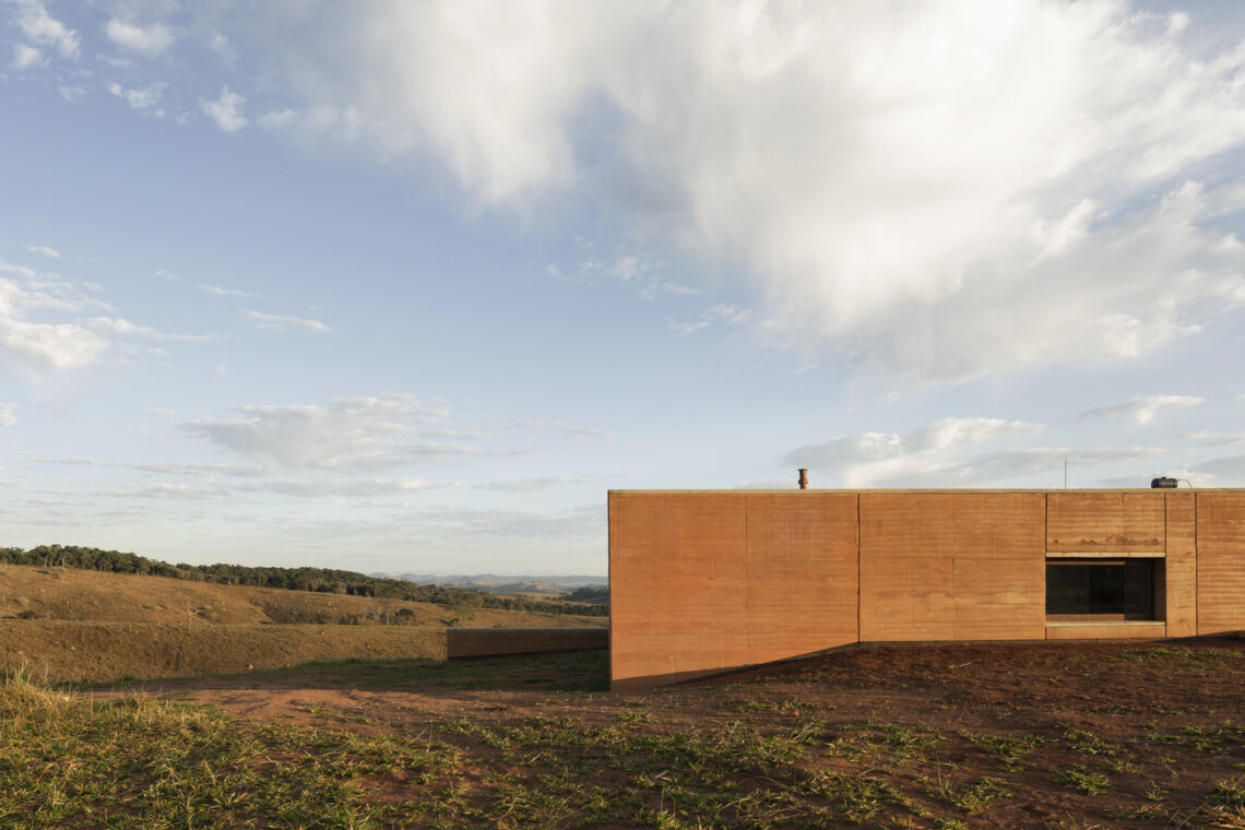 House in cunha / arquipélago arquitetos