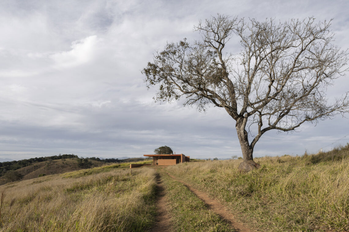 House in cunha / arquipélago arquitetos