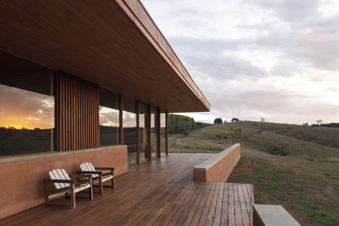 House in cunha / arquipélago arquitetos