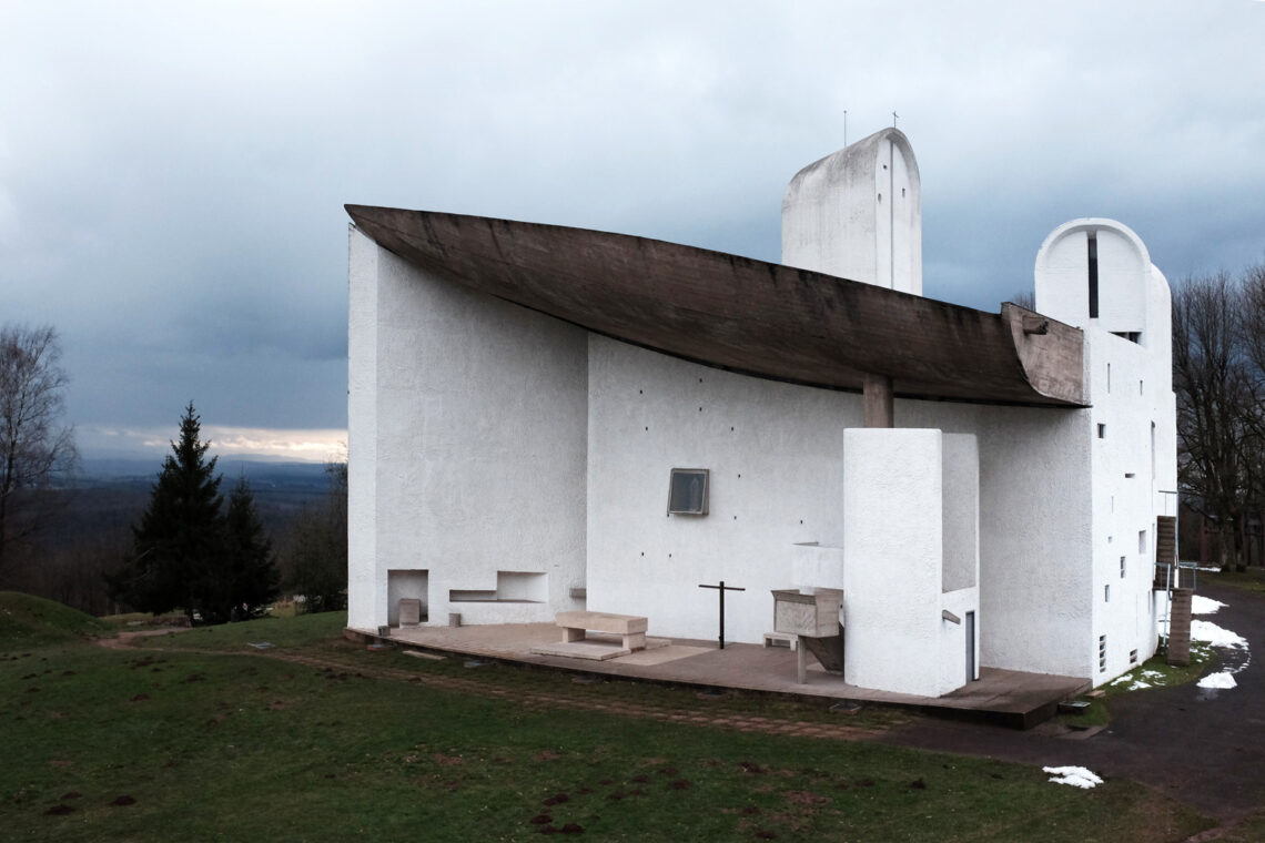 Ronchamp / Le Corbusier | Classics on Architecture Lab