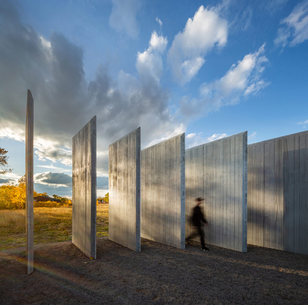 Town enclosure / clb architects