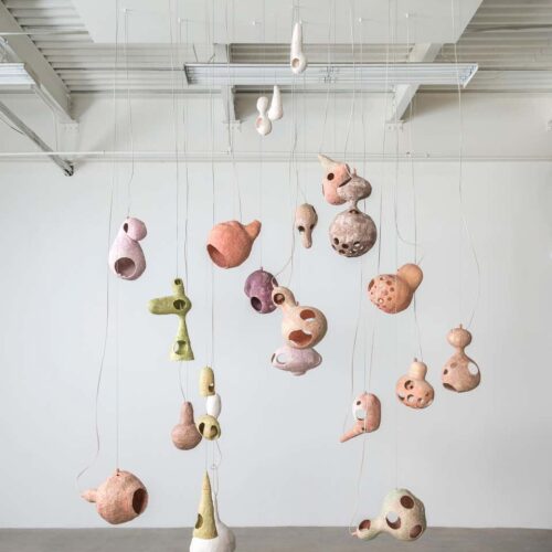 Yuko nishikawa you see a sheep sculptural ceramic chandelier object design 01