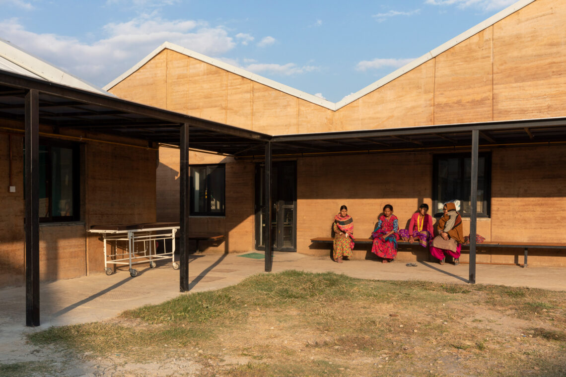 Bayalpata Hospital / Sharon Davis Design