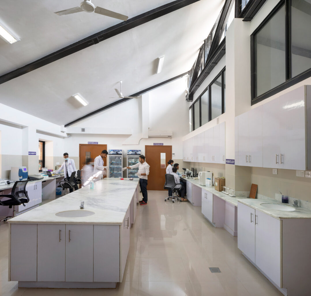 Bayalpata Hospital / Sharon Davis Design