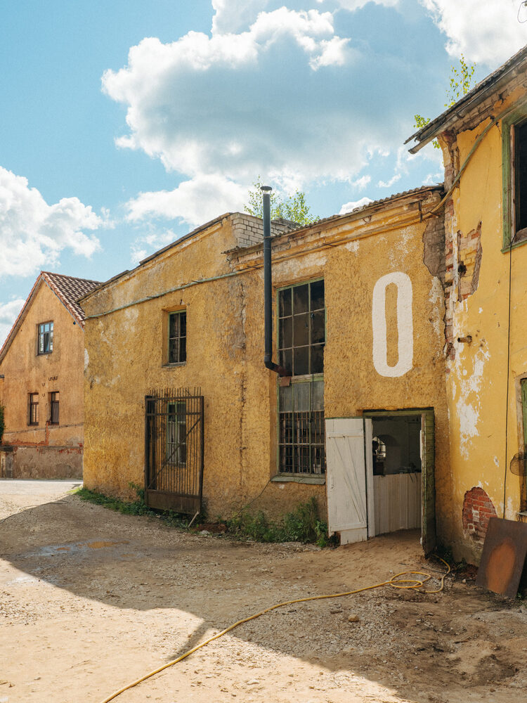 Restaurant 0 / studio kuidas. Works