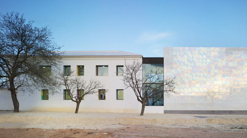 Music hall in algueña / cor & partners