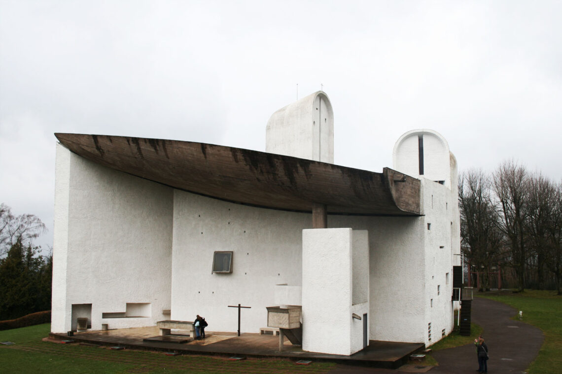 Ronchamp / Le Corbusier | Classics on Architecture Lab